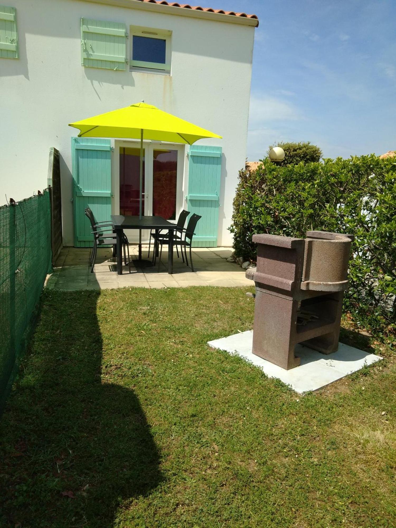 Maison De Vacances En Bord De Mer, Avec Piscine Ла-Фот-сюр-Мер Экстерьер фото